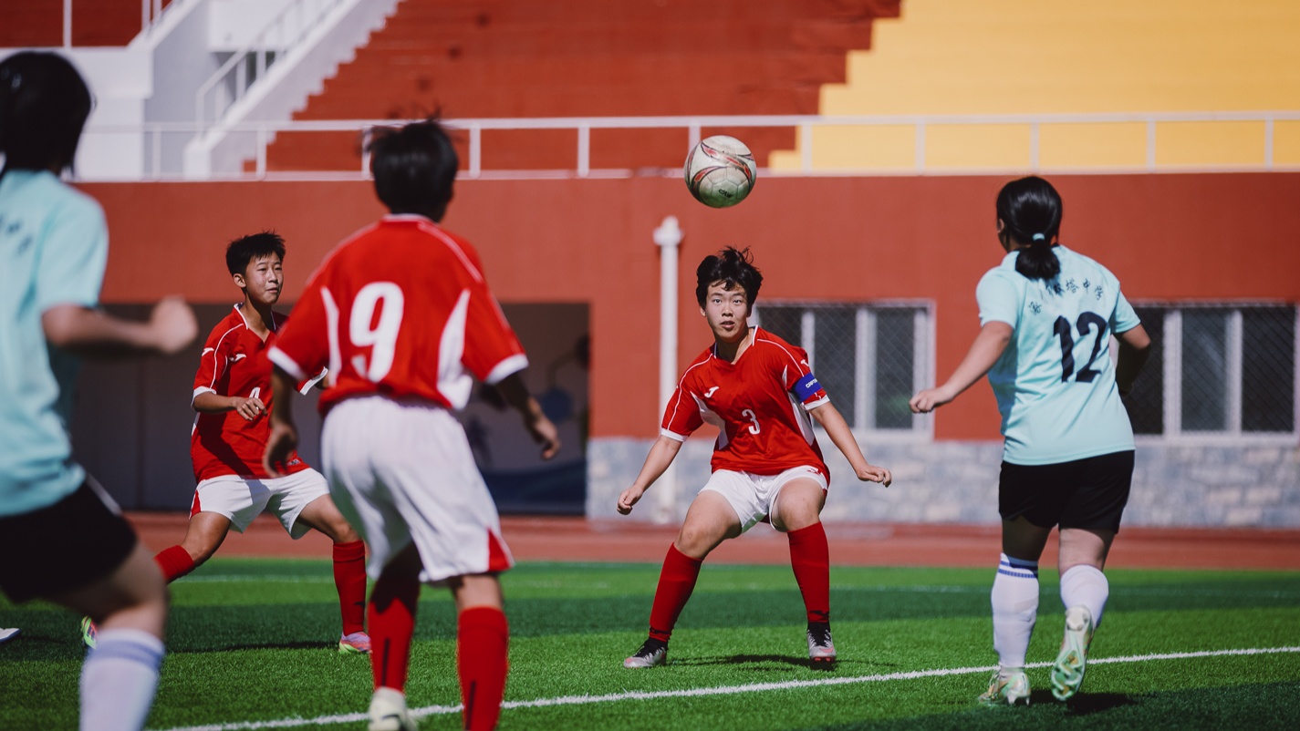 保定莲池区：足球进校园快乐伴成长(图1)