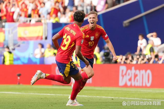 西班牙2-126岁天才闪耀!进球绝杀助攻瓜帅抢人当曼城新核：足球创作盛宴之星(图2)