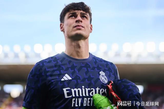 WilliamHill欧洲足球传闻：桑乔滕哈格达二人达成和解皇马挖角曼城核心遭拒(图2)