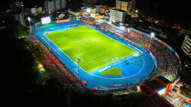 健力宝杯第十八届佛山“西甲”足球联赛开幕(图1)