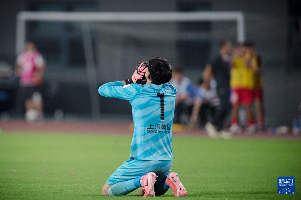 足协杯：上海海港队晋级八强(图8)