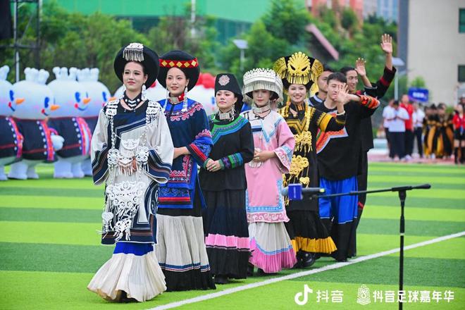 威廉希尔WilliamHill178万人围观！“抖音足球嘉年华”淘汰赛开战火把节将过“足”瘾！(图12)