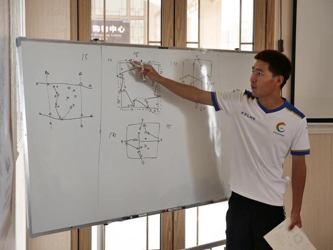 威廉希尔WilliamHill178万人围观！“抖音足球嘉年华”淘汰赛开战火把节将过“足”瘾！(图4)