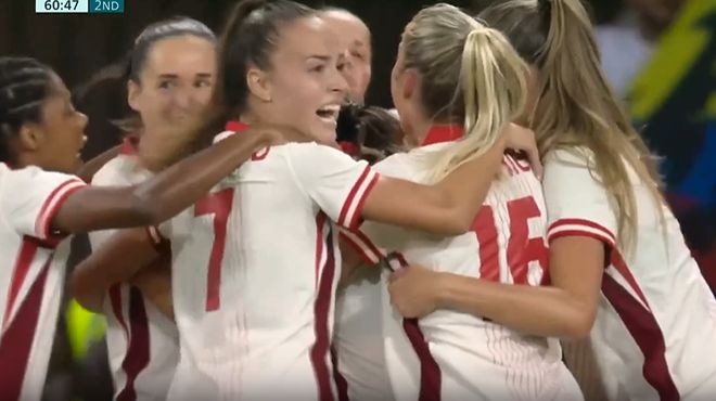 奥运足球奇迹！被扣6分仍出线赛后放出狠话：不怕与全世界对抗(图3)