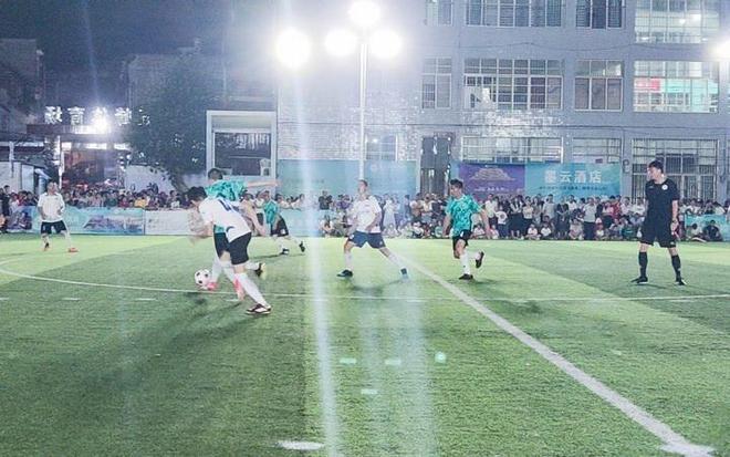 2024贵州·紫云第三十六届“五峰杯”足球赛开赛(图1)