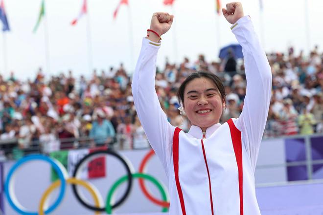 邓雅文奥运夺冠带火小轮车运动实地探访其打基础的武胜训练场地当地成立首支小轮车队WilliamHill(图2)