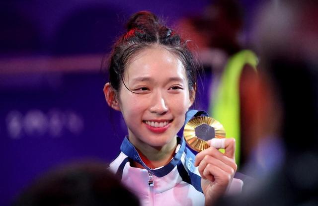 怎么了？刚夺冠8天30岁中国籍运动员突然宣布退役？(图8)