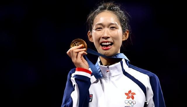 怎么了？刚夺冠8天30岁中国籍运动员突然宣布退役？(图11)