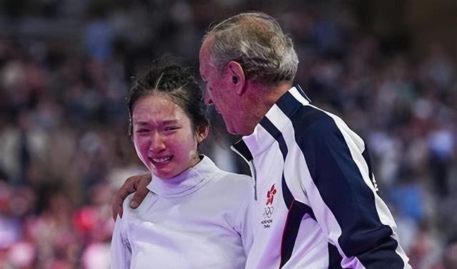 怎么了？刚夺冠8天30岁中国籍运动员突然宣布退役？(图2)