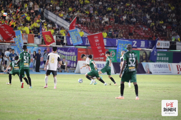 “感觉全身被点燃了”！全国网媒看佛山WilliamHill“西甲”盛赞足球氛围浓(图6)