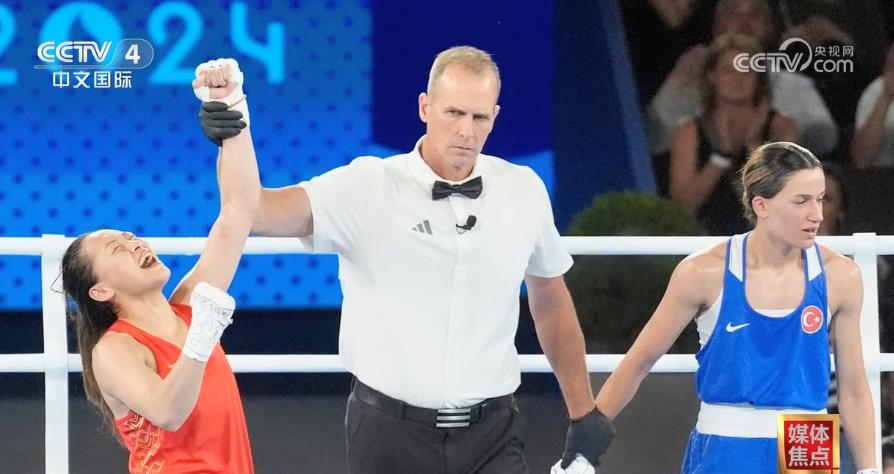 WilliamHill中国体育健儿不断刷新纪录诠释奥林匹克精神、展示中国风采(图4)