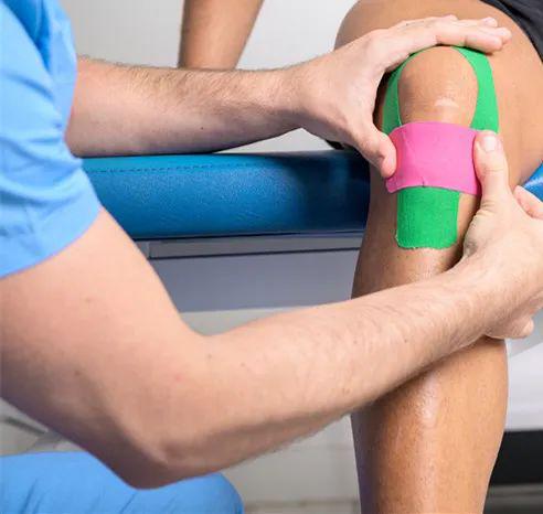 运动员身上贴的五彩胶布是威廉希尔干嘛的？我们能贴吗？(图5)