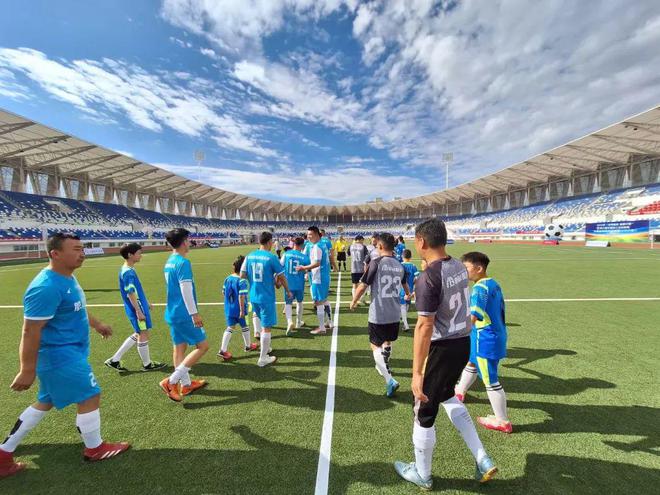 中国职工足球联赛武威赛落下帷幕（武威市奔马足球队夺冠）(图3)