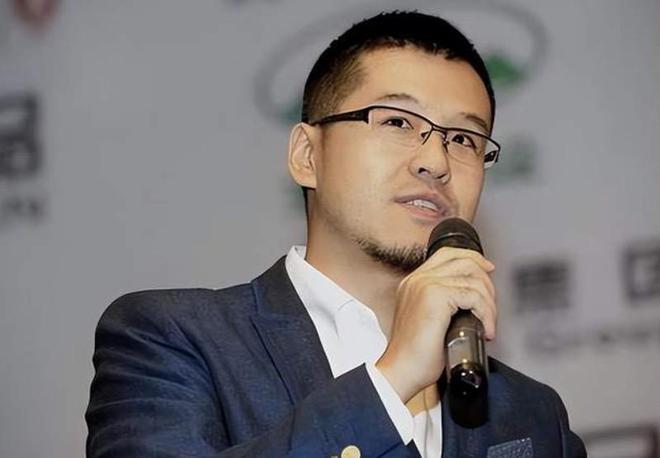 杨毅：篮球但凡有足球13的支持力度莱昂纳德早来了(图1)