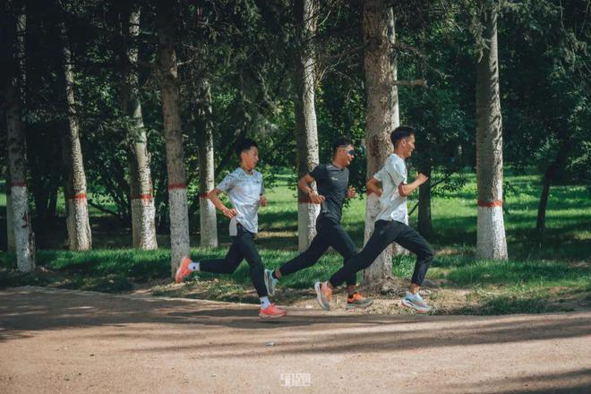 威廉希尔夏训⑫请拿走“秋天”训练方案！(图7)