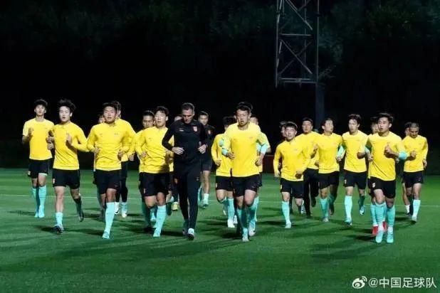 巧合吗？国足“大战”前足坛又有反腐大新闻传出！(图3)