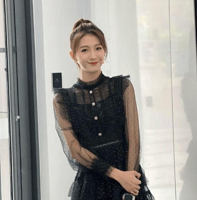 腾讯体育NBA女主播——雪儿(图8)