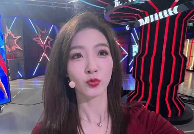 腾讯体育NBA女主播——雪儿(图10)