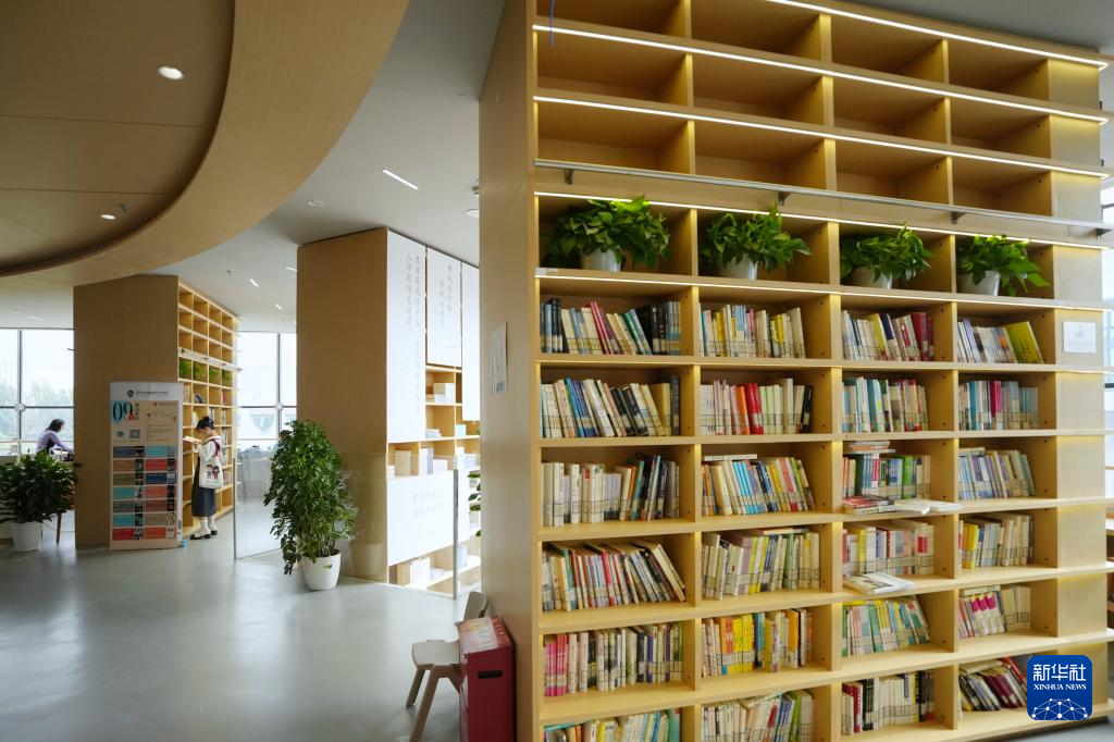 威廉希尔居民身边的体育文化“会客厅”(图8)