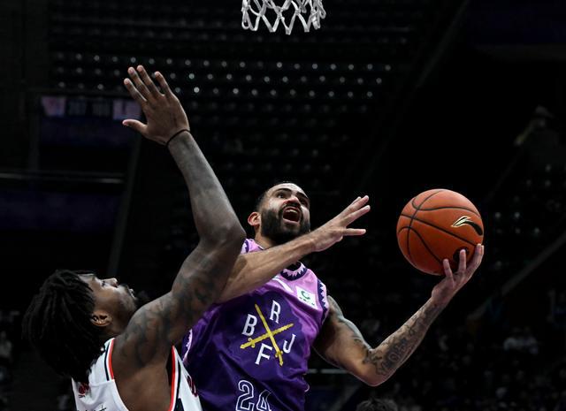 体育）篮球——CBA常规赛：北京控股胜广州朗肽海本(图2)