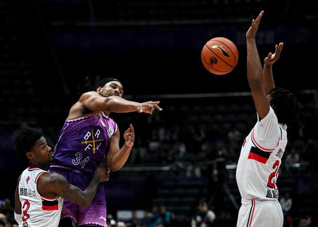 体育）篮球——CBA常规赛：北京控股胜广州朗肽海本(图8)