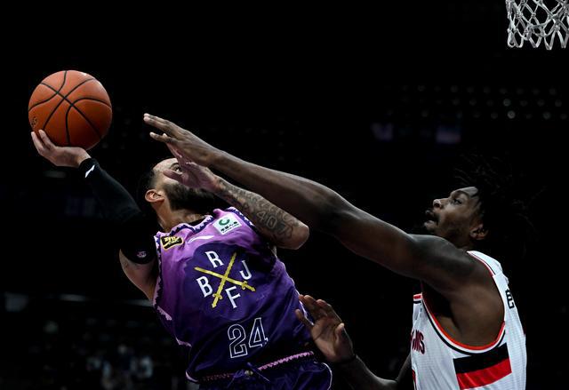 体育）篮球——CBA常规赛：北京控股胜广州朗肽海本(图11)