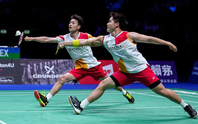 今日！CCTV5直播国乒樊振东奥运会冲金牌+中国女排+国羽男双争冠威廉希尔(图3)