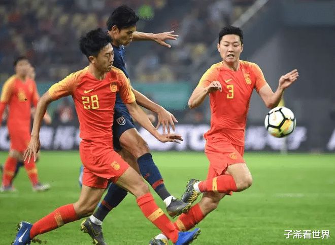 恭喜！天津媒体宣布振奋喜讯：中国足球或将迎来春天球迷吐槽(图5)