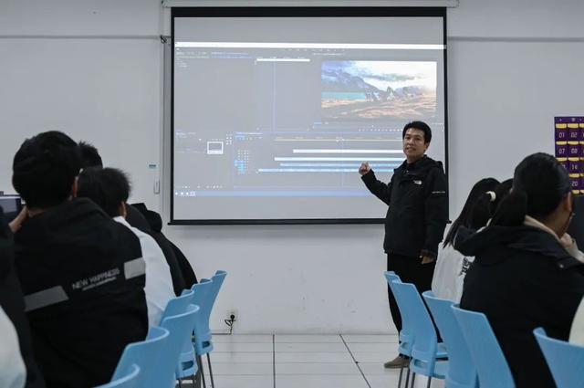 制作掐丝珐琅、练瑜伽、拍摄微电影……盘点安徽新华学院硬核又有趣的选修课(图10)