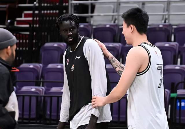 辽宁男篮VS北京首钢！新援上演首秀张镇麟正式回归央视直播(图2)