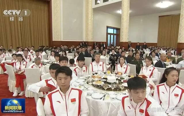 华春莹副部长在今天国庆发文晒出我国体育事业的辉煌成绩(图2)