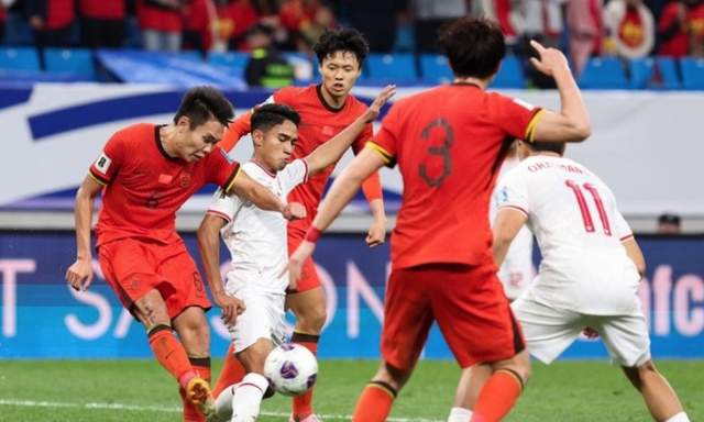 FIFA：国足继续下滑跌至第92！日本第15创13年新高(图3)