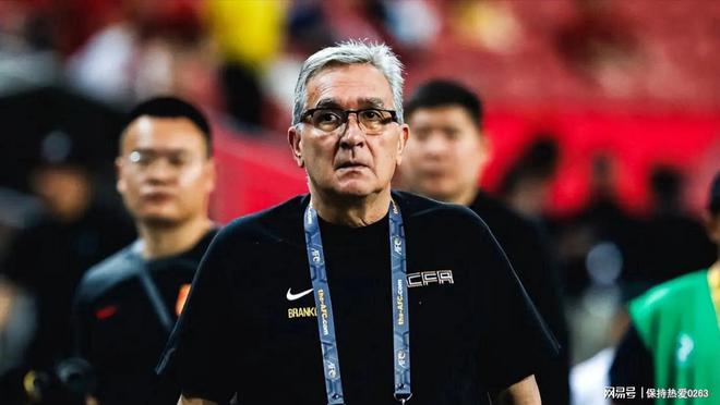 恭喜国威廉希尔WilliamHill足十八强赛喜讯主帅更换赢球几率大增奇迹再现(图1)