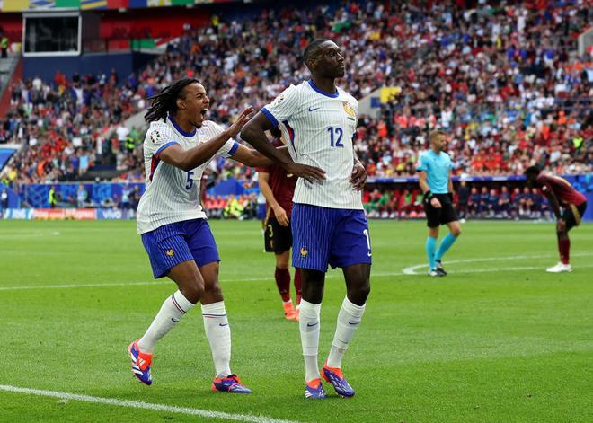 足坛大事件！欧洲杯亚军爆冷法国大WilliamHill胜意大利不败！(图7)