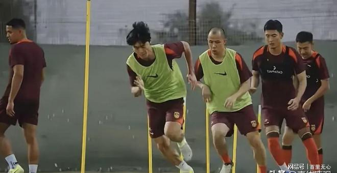 有一说一！国足的训练呈现出三大特点伊万这是下狠手了