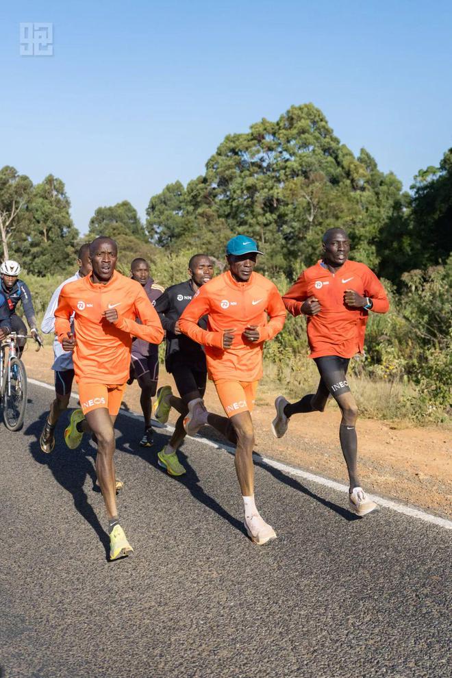 WilliamHill冬训课表⑨赛前2周调出好状态！(图2)