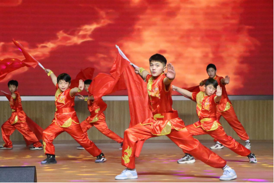 府东街｜亚冬会上三天两冠！菏泽“武术+”模式带动竞技体育崛起_今日头条_大众网(图6)