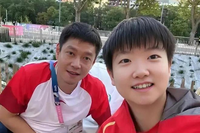 尘埃落定邱贻可告别孙颖莎悬念揭晓去向敲定莎威廉希尔莎祝福