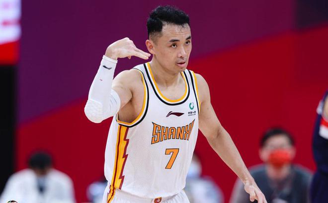 今晚！CBA战2场郭艾伦伤停广州男篮VS山西央视直播山东德比(图2)