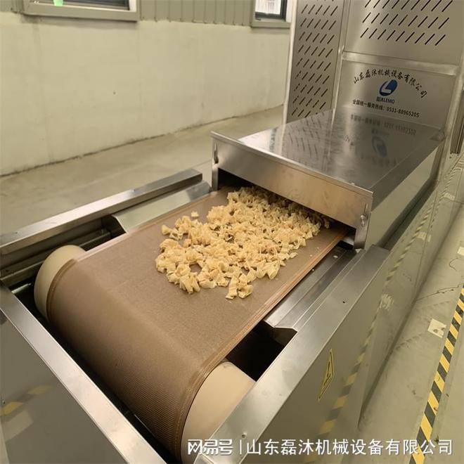 微波隧道炉在豆皮烘干环节的应用堪称一场革命性的突破(图2)