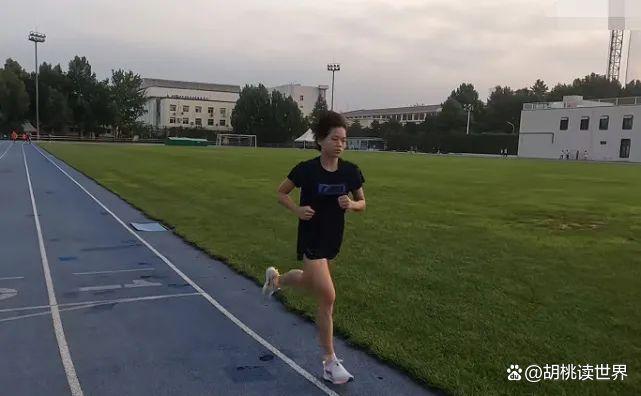 全红婵保送知名学府!北京老哥心直口快畅谈背后意义与展望争议与尊重并存(图3)