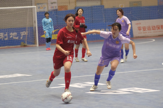 WilliamHill全国女子五人制足球锦标赛开赛铿锵玫瑰绽放塞上(图3)