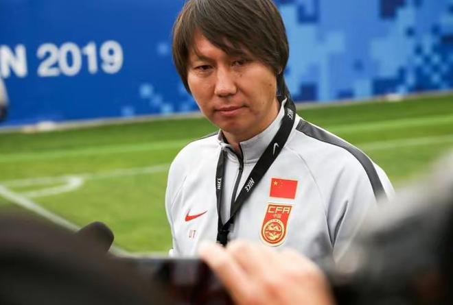 大结局！今天上午9点李铁判了20年一脸绝望(图2)