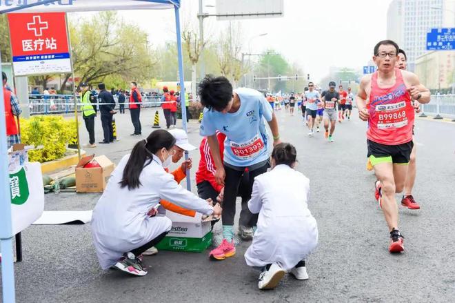 威廉希尔跑一场马拉松如何训练备赛？干货贴奉上(图2)