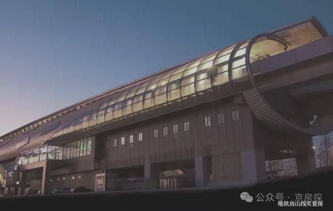 颐威廉希尔知筑(售楼处)网站-颐知筑-2025新首页欢迎您-楼盘百科(图3)