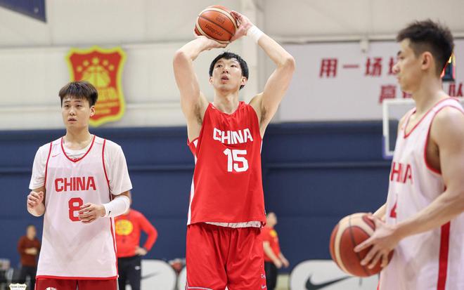 今日！CCTV5直播国乒出战亚洲杯+中国男篮+足球之夜APP中国男排(图2)