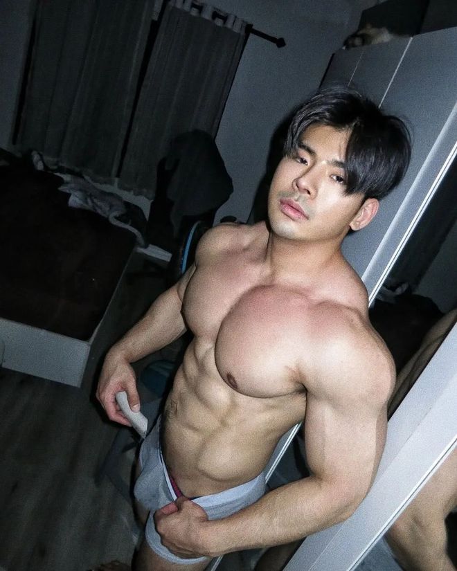 8个手臂训练动作助你打造粗壮“麒麟臂”！