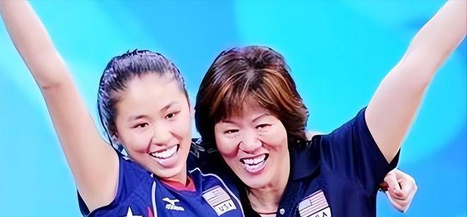 从“铁榔头”到“整容狂魔”64岁医美失败的郎平近况大有反转(图4)
