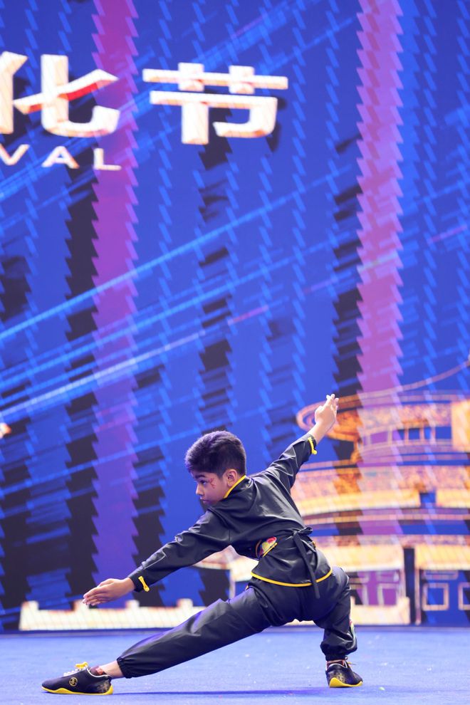 运动达到专业水平学习还能如此优秀：这所学校真正落实全人教育(图16)
