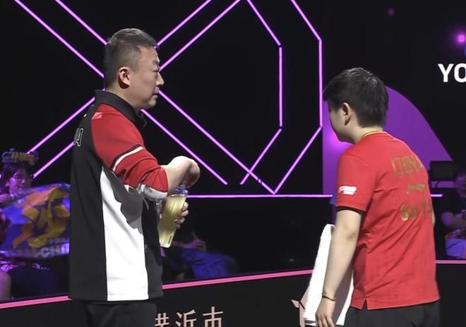 国乒姑娘横滨大显神威孙颖莎暴打日本对手闯进四强！(图4)